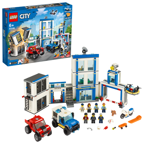 investering spreker matras LEGO City Politiebureau (LEGO 60246) | 5702016617801 | BRICKshop - LEGO en  DUPLO specialist