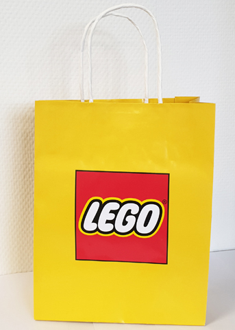 Leuk vinden ondergeschikt Vergoeding LEGO Cadeautas Papier Klein | 5702015928182 | LEGO Hebbedingetjes |  BRICKshop - LEGO en DUPLO specialist